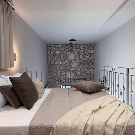 A Casa Di Zoi Archangelos (Rhodes)